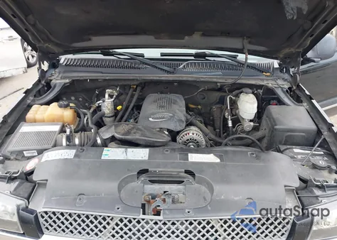 2004 Chevrolet Silverado 2500Hd Lt from USA, damaged, VIN 1GCHK23U04F102988